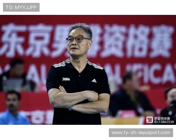 江川重扣穿透对方拦网